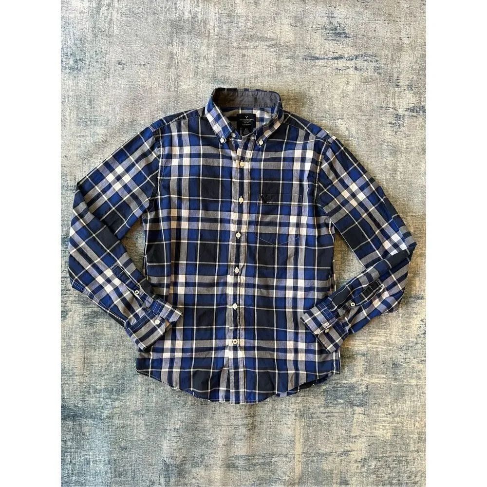 American Eagle Outfitters Blue Gray White Plaid Classic Fit Shirt Mens Small